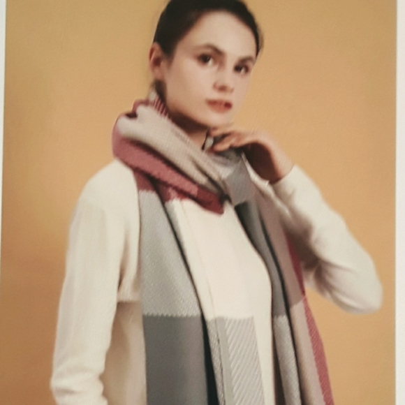 🔥Sale!!!Colorblock Fringe hem scarf - Picture 3 of 4